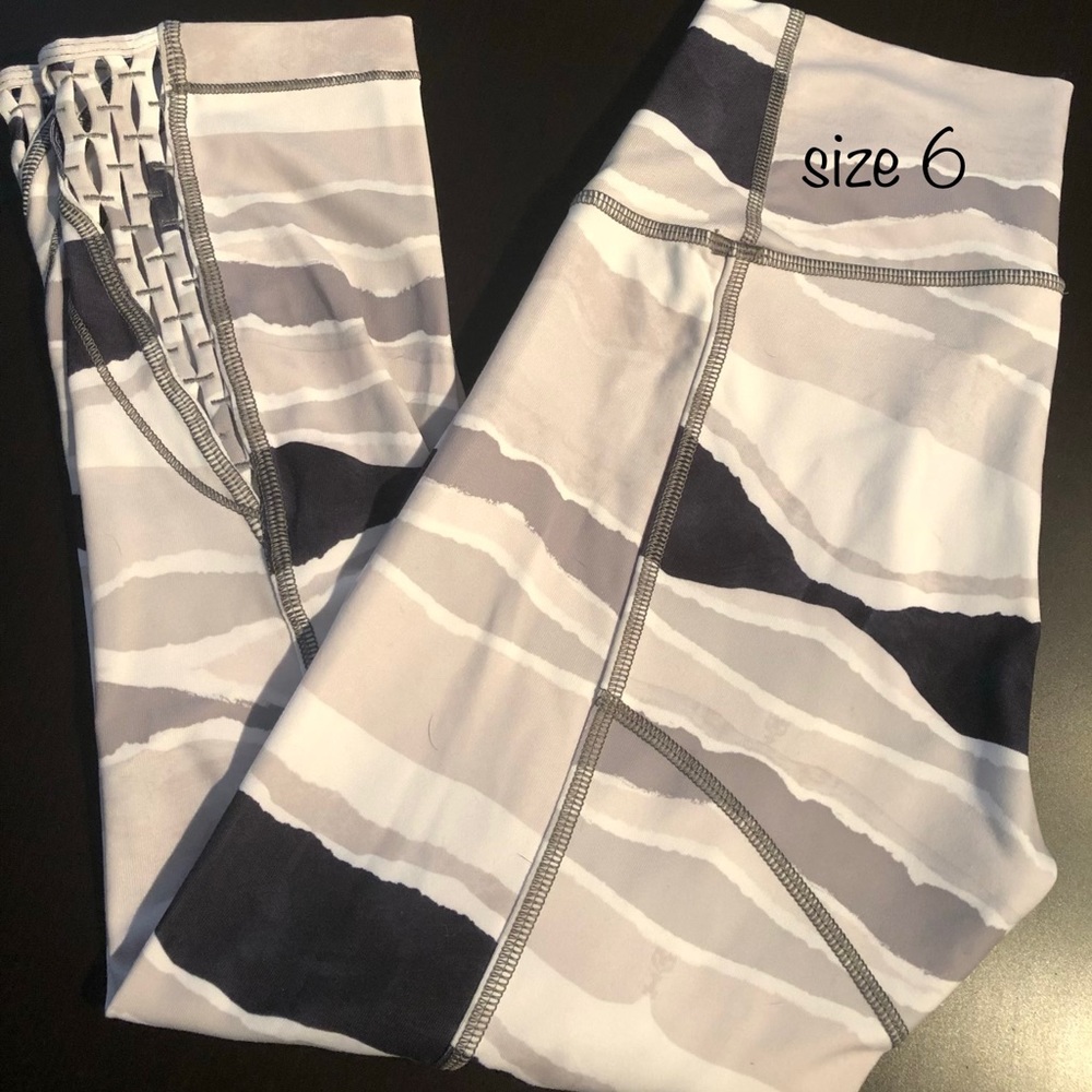 Lululemon capris